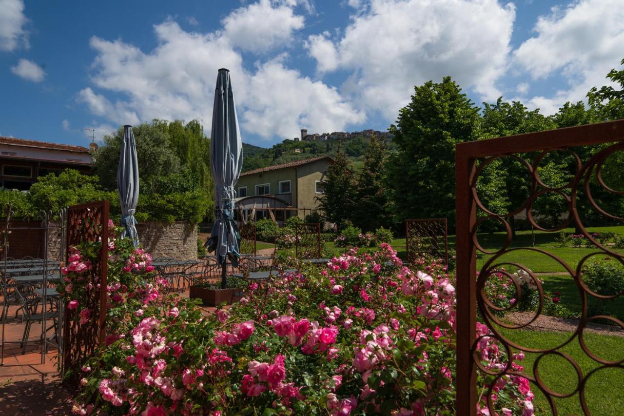 Locanda La Valle Castelnuovo Magra Exterior foto