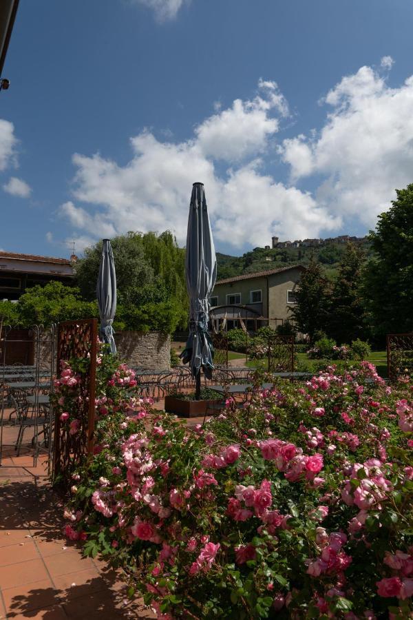 Locanda La Valle Castelnuovo Magra Exterior foto